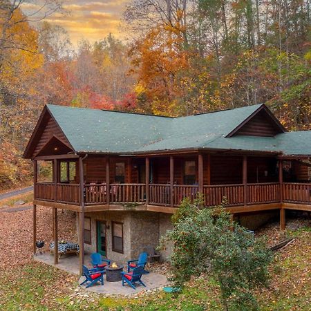 Gatlinburg Mountain Heaven Retreat Villa ภายนอก รูปภาพ